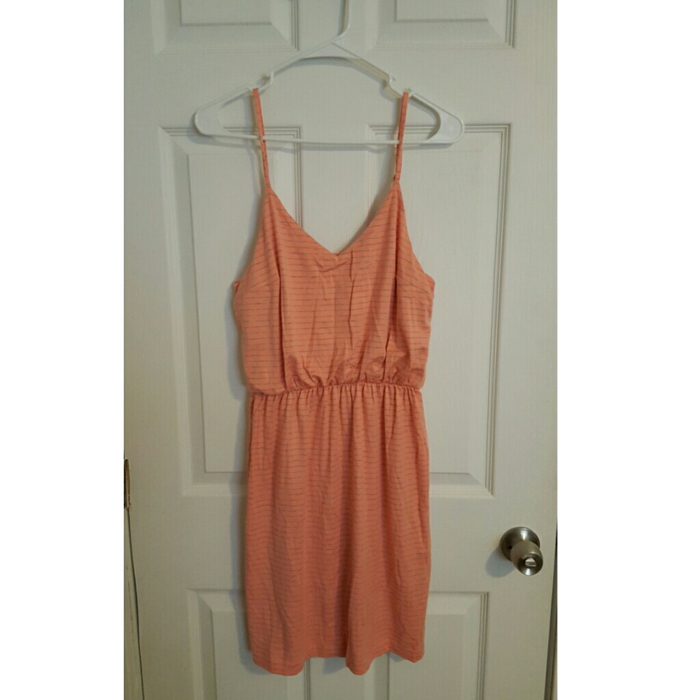 GAP light pink/gray striped dress